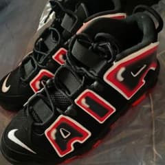 NIKE モアアップテンポのサムネイル