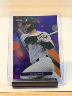 ネフタリ・ソト Topps Finest 250枚限定のサムネイル