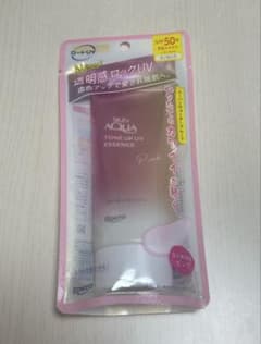 ROHTO SKIN AQUA TONE UP UV ESSENCE Pink