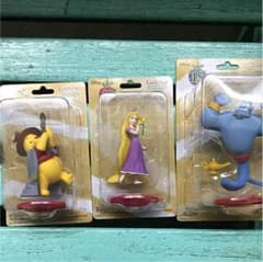 ディズニー クリスマスオーナメント くじ ジーニー ラプンツェル プーさんのサムネイル