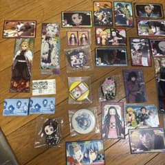 鬼滅の刃 キャラクターグッズセット 約30点のサムネイル
