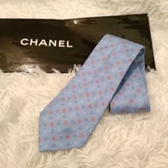 みょう様　極美品✨️　CHANEL 水色　ブルー　花柄　ネクタイ　シャネル　ココ みょう様 極美品✨️ CHANEL 水色 ブルー 花柄 ネクタイ シャネル ココ