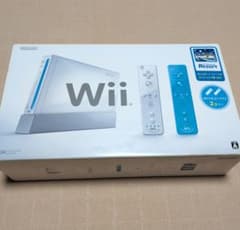 た*こ様 Nintendo Wii 本体 Wiiリモコンプラス2個入りのサムネイル