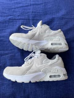 NIKE エアマックス　23.0 ベージュ
