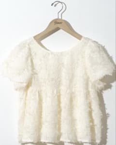 flower fringe puff blouse（フリンジパフブラウス） - メルカリ