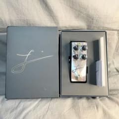 L' 10/10 [Extreme Distortion] (Leqtique)のサムネイル