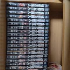 進撃の巨人漫画（1〜18）のサムネイル