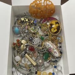 ま*2様 遺品整理　アクセサリー他　おまとめ 遺品整理アクセサリーまとめ #8 - メルカリ