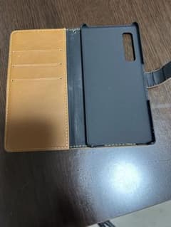 【ヤシ様専用】arrows NX9 F-52A ケース手帳型アンティークのサムネイル