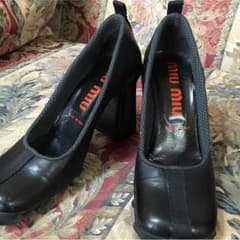 ねお様専用♡MIUMIU/ミュウミュウ パンプス ミュール 黒のサムネイル