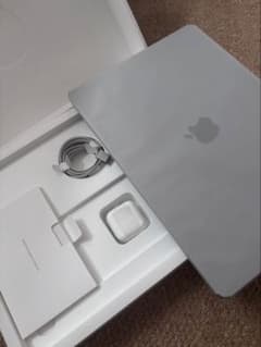 MacBook Air 15インチ M3 256GB スペースグレイ 美品 - メルカリ