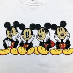 USA製】90s Disney 4人並びミッキー お座りポーズ Tシャツ - メルカリ