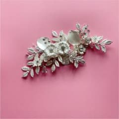 ウェディング ヘッドドレス(シルバー)のサムネイル
