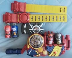仮面ライダーエボル　エボルドライバーとエボルトリガーとエボルボトルのサムネイル