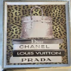 ブランドアート CHANEL絵 PRADA絵 ブランド絵 壁掛け - メルカリ