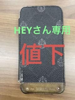 ベルルッティ iPhone12のケースのサムネイル