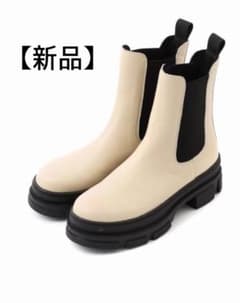 【新品】REMME レメ サイドゴアブーツ ショートブーツのサムネイル