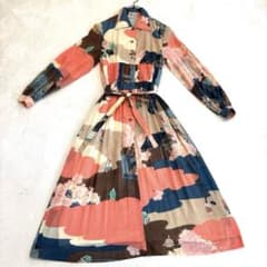 カーミ  VIVID Hanae Mori M 和柄ロングワンピース長袖 カーミ 様専用 VIVID Hanae Mori M 和柄ロングワンピース長袖 - メルカリ