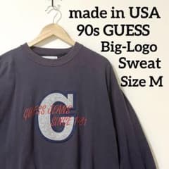 大人気90年代古着　GUESS　USA製ビックワッペン　全刺繍レタードスウェットのサムネイル