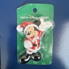 東京ディズニーリゾート ミッキーマウス サンタ キーチェーン　ライトつき