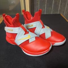 NIKE LEBRON WITNESS 3 PRMのサムネイル