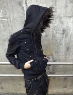 no E mosen ファー付きジャケット ブラック opium - メルカリ