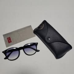 Ray-Banサングラスのサムネイル
