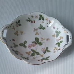 未使用＊WEDGWOODワイルドストロベリーのサムネイル