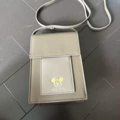 MICKEY MOUSE 숄더 파우치 스마트폰 포셰트