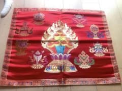 チベットアルタークロス 吉祥八宝 織物 敷物 刺繍布のサムネイル