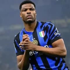 【正規品】ダンフリース　インテル　ユニフォーム 正規品】ダンフリース インテル ユニフォーム - メルカリ