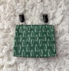 ハンドメイド ラミネート移動ポケット ミニティッシュサイズ緑ペンギン柄クリップ付のサムネイル