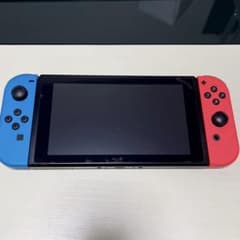 Nintendo Switch 本体 付属品一式 Proコン ケース付きのサムネイル