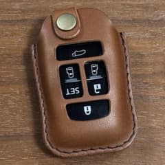 トヨタ スマートキーケース 本革のサムネイル
