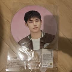 SEVENTEEN ミンギュ うちわ ケレン SEVENTEEN CARATLAND 2024 ケレン ミンギュ うちわ - メルカリ