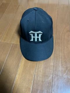 タイガース球団キャップのサムネイル
