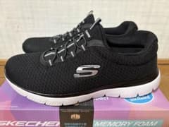 SKECHERS スニーカー ブラックのサムネイル
