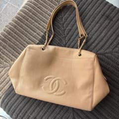 CHANEL ベージュ キャビアスキンショルダーバッグのサムネイル