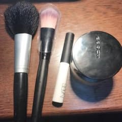 SUQQUファンデーションセット  narsのサムネイル