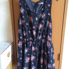 花柄 ワンピのサムネイル