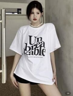 SHEIN 白Tシャツのサムネイル