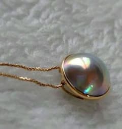 18KYG 奄美大島産 マベパール ペンダント 14mmup - メルカリ