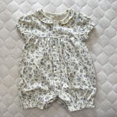 組曲　花柄ロンパース　お出掛けコーデのサムネイル