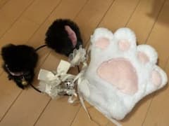 猫耳　猫の手　首輪のサムネイル
