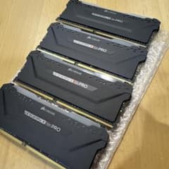 CORSAIR VENGEANCE RGB PRO DDR4 8x4 32GBのサムネイル