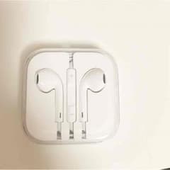 iPhone イヤフォンのサムネイル