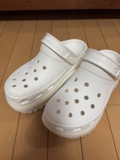 メガ クラッシュ クロッグ　クロックス　ホワイトのサムネイル