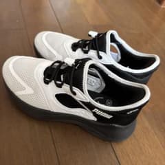 Puma Softride スニーカー 24cm ホワイト/ブラックのサムネイル