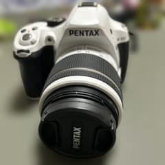 ともくん様専用です PENTAX K-50 ホワイト デジタル一眼レフカメラのサムネイル