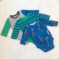 babygap ロンパース 新生児のサムネイル